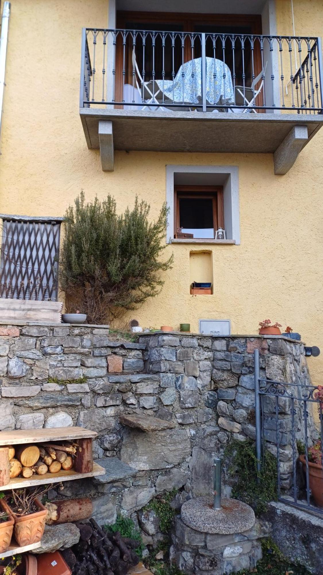 Casa Vista Lago E Giardino Porlezza Luaran gambar
